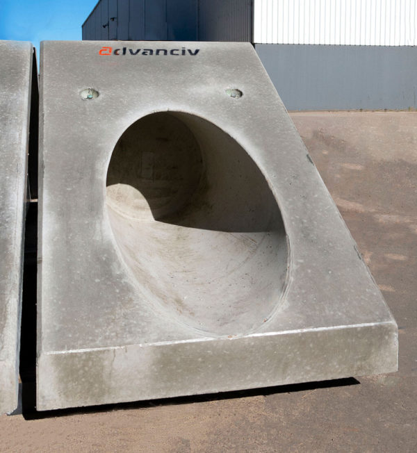 Sloping Headwalls | Light and heavy duty options available | Advanciv